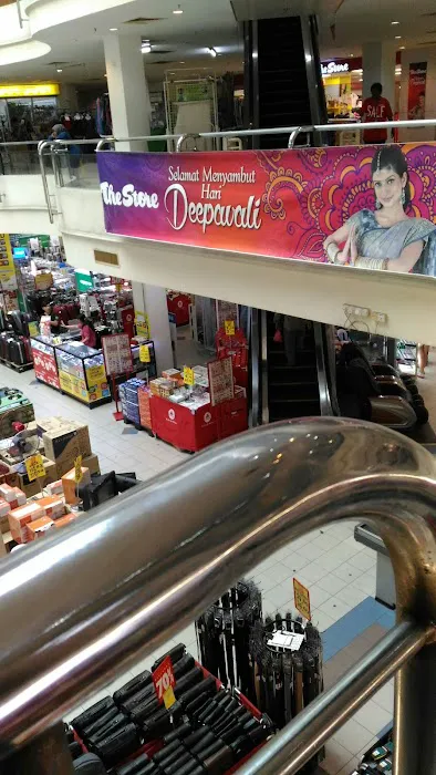 Paragon Point Shopping Centre Picture 4