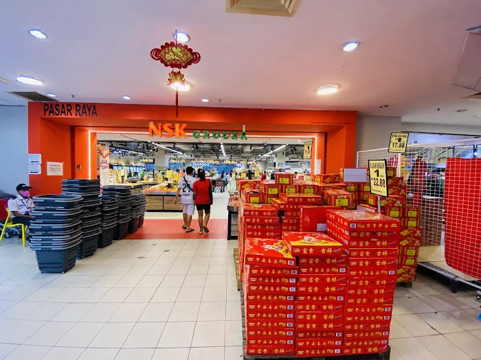 Paragon Point Shopping Centre Picture 10