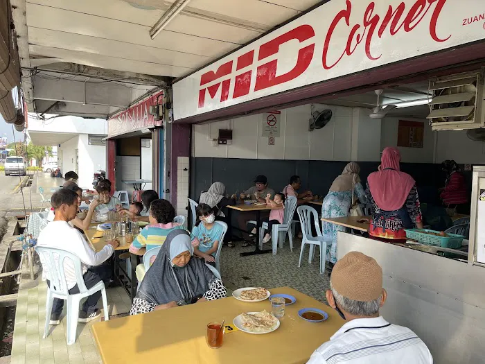 Mid Corner BobBari Roti Canai Picture 2