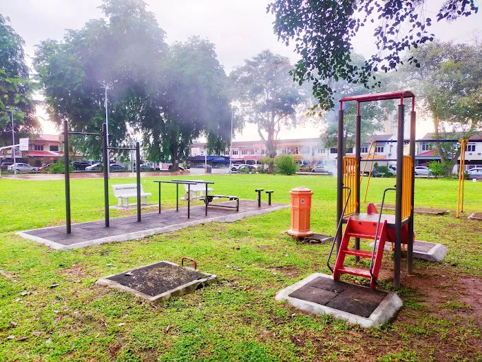 TAMAN PERMAINAN & REKREASI SENTOSA Picture 3