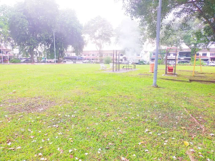 TAMAN PERMAINAN & REKREASI SENTOSA Picture 1