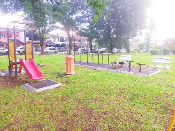 TAMAN PERMAINAN & REKREASI SENTOSA Picture 5