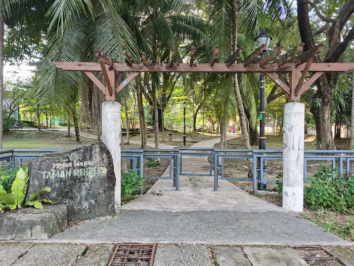 Taman Rekreasi Medan Idaman Picture 6