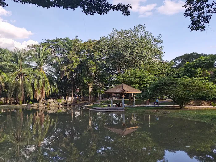 Taman Rekreasi Medan Idaman Picture 4