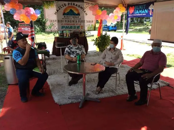 Bukit Taman Kg Serigala Picture 1