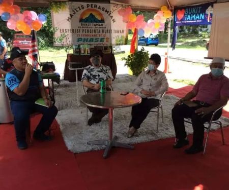 Bukit Taman Kg Serigala