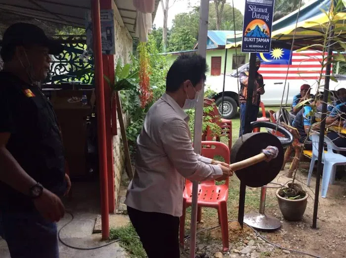 Bukit Taman Kg Serigala Picture 4