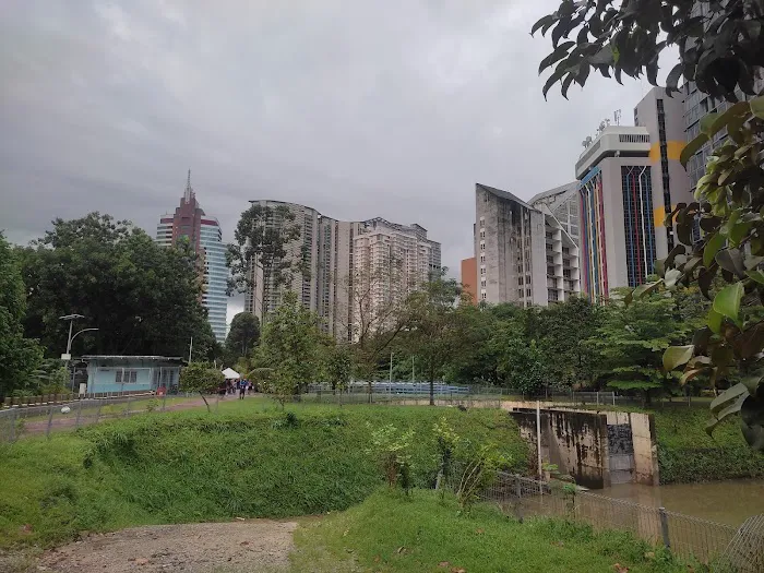 Sungai Bunus Retention Pond Picture 7