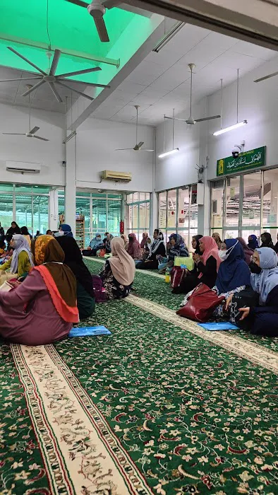 Surau Al-Faizin (Surau Jumaat) Picture 3