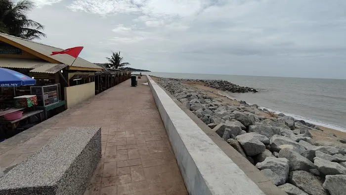 Pantai Cahaya Bulan Picture 1