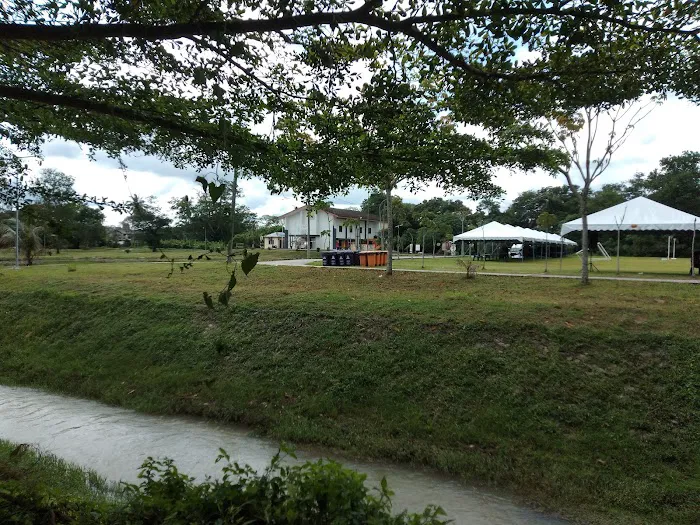 TAMAN AWAM KALUMPANG Picture 6