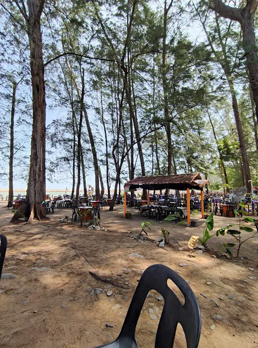 Pantai Kemayang Picture 3