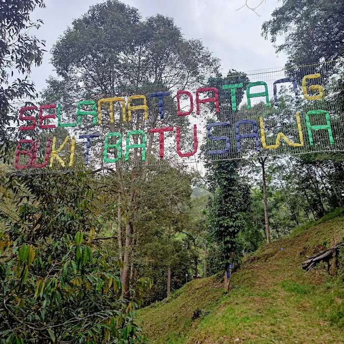 Bukit Batu Sawa Parking/Trailhead Picture 2