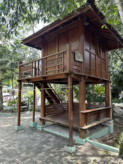 Sri Damai Riverside Picture 9
