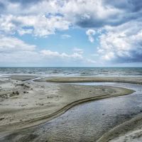Pantai Melawi ico