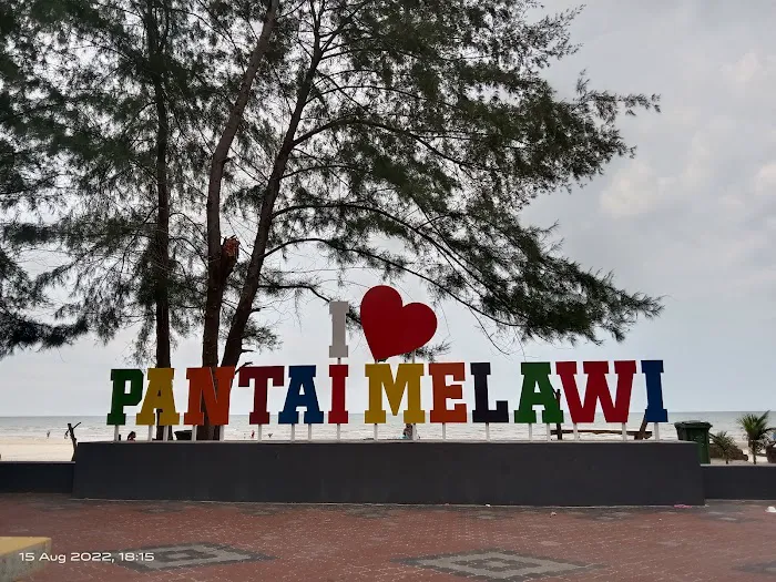 Pantai Melawi Picture 7