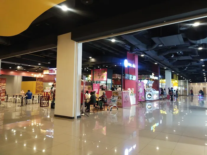 United Point Mall Picture 7