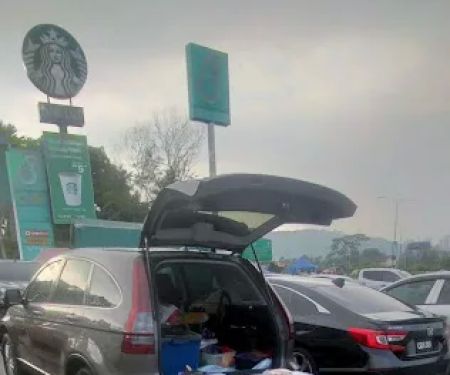 POPIA BASAH CAR BOOT LINGKARAN KARAK (PETRONAS)
