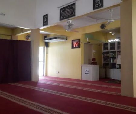 Surau Ar-Raudoh, Shah Alam