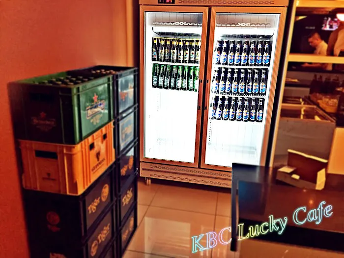 KBC Lucky Cafe Picture 3