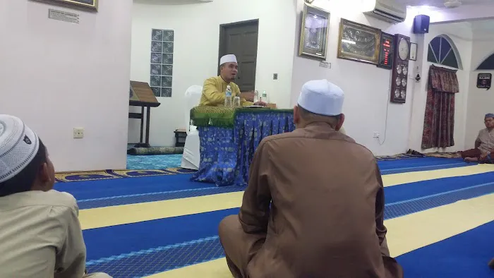 Surau Ar-Rahman, Taman Desa Karunmas Picture 3