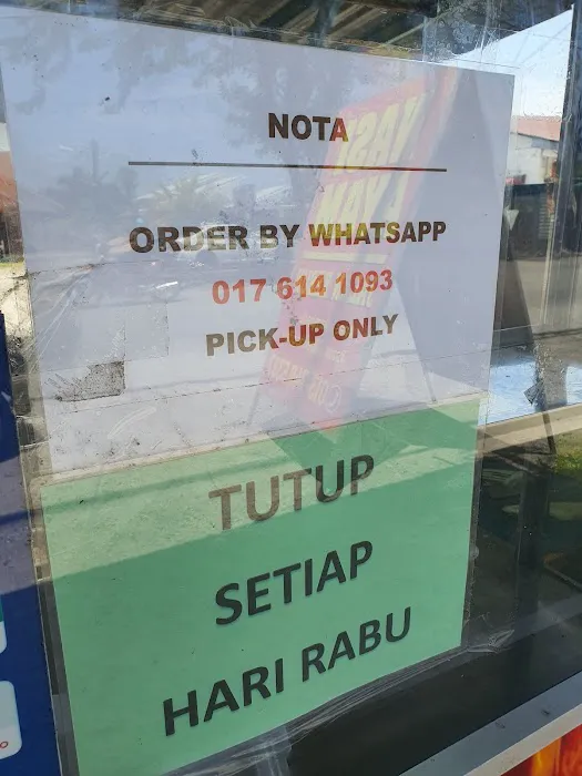 Nasi Ayam Padu Jalan Kebun Picture 1