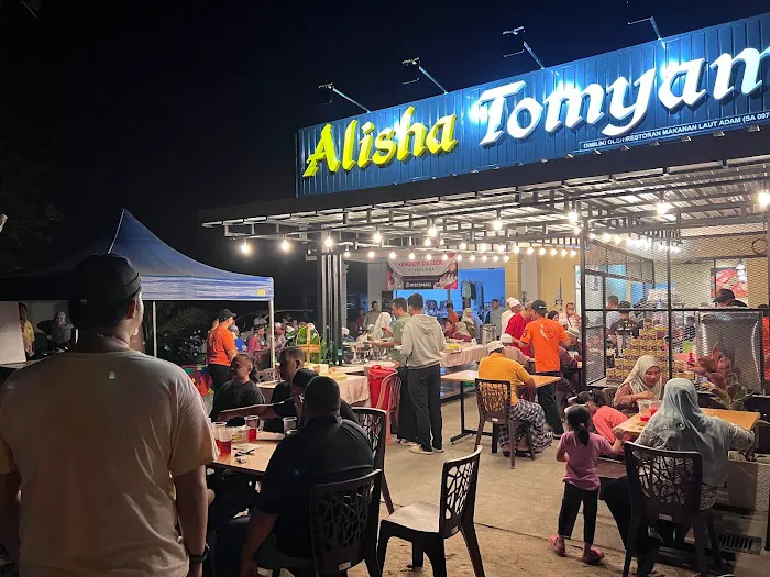 Alisha Tomyam Picture 5