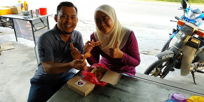 Ayam Goreng FENOMENA Picture 4