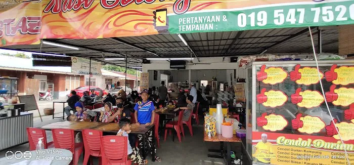Ustaz Char Kuey Teow & Nasi Goreng Tulang Picture 6