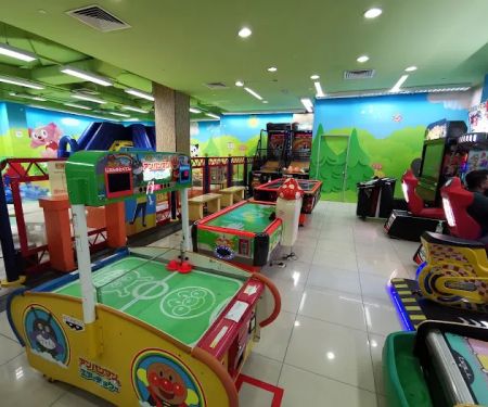Molly Fantasy Setia City Mall