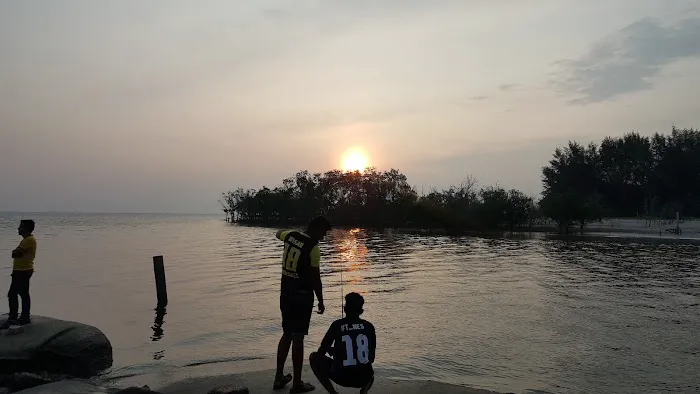 Pantai Peranginan Bagan Lalang Picture 7