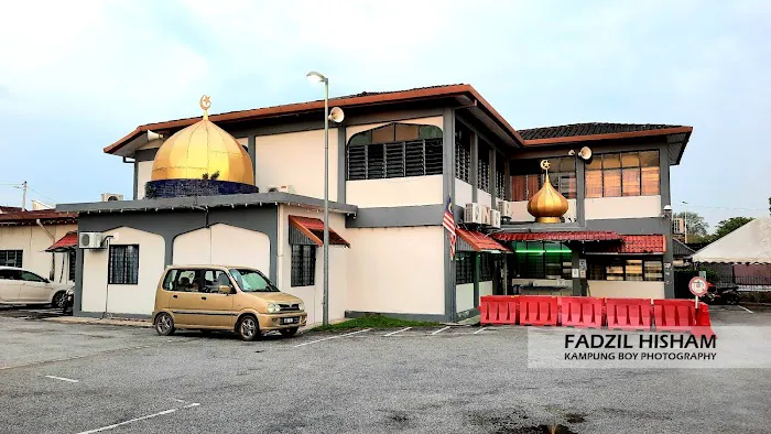 Surau Taman Bunga Raya (SUBUR) Picture 4