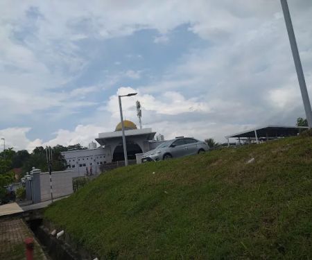 Surau Ar-Raudhah (Surau Jumaat)