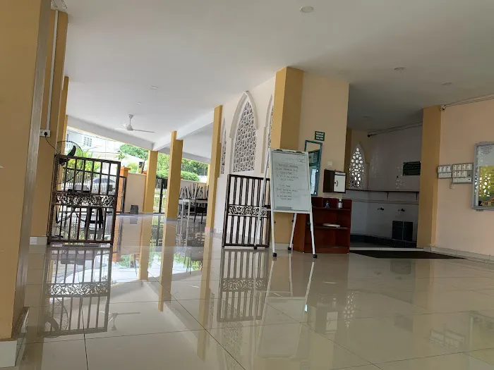 Surau Al-Furqan Taman Sekamat Picture 4