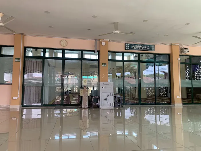 Surau Al-Furqan Taman Sekamat Picture 5