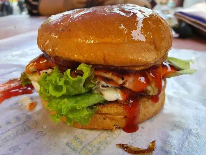 DELICIOUS STALL DEPAN PADANG Picture 1