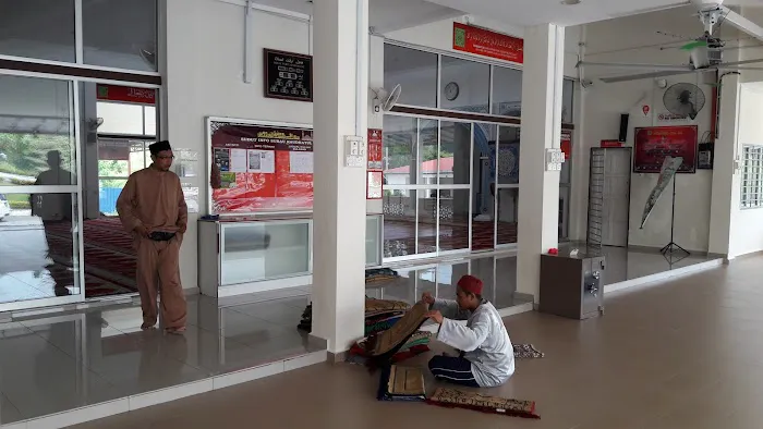 Surau Raudhatul Firdaus Picture 7
