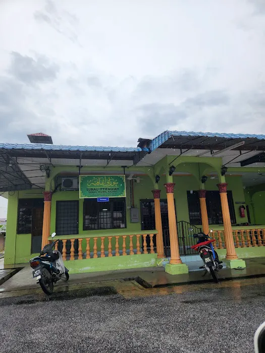 Surau Ittifaqiah, Taman Delima. Picture 1