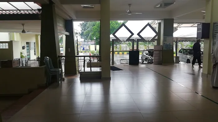 Ashabus Solihin Mosque Picture 3