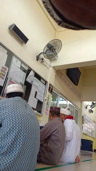 Ashabus Solihin Mosque Picture 10