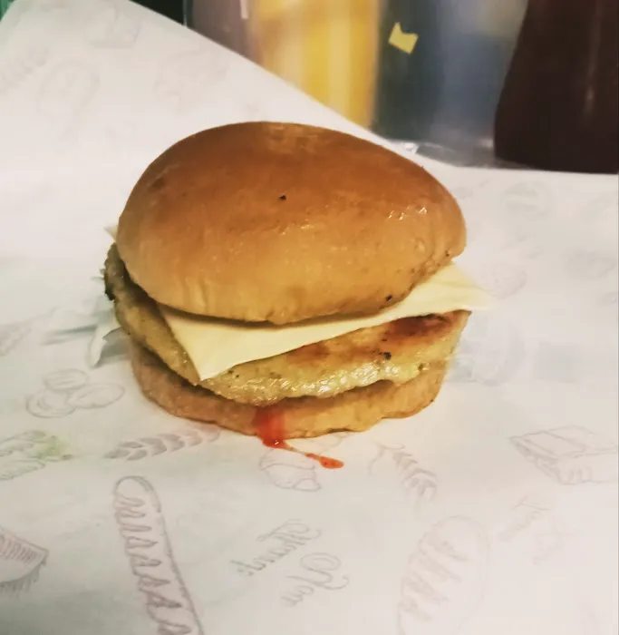 Mirahyaa Burger Picture 7