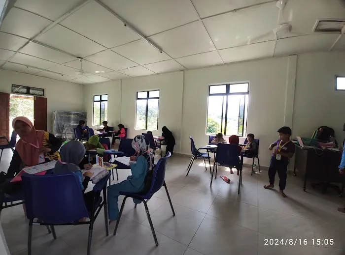 Masjid Kampung Petola Picture 6