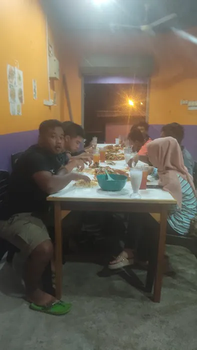 Nur Qaseh Cafe Picture 6