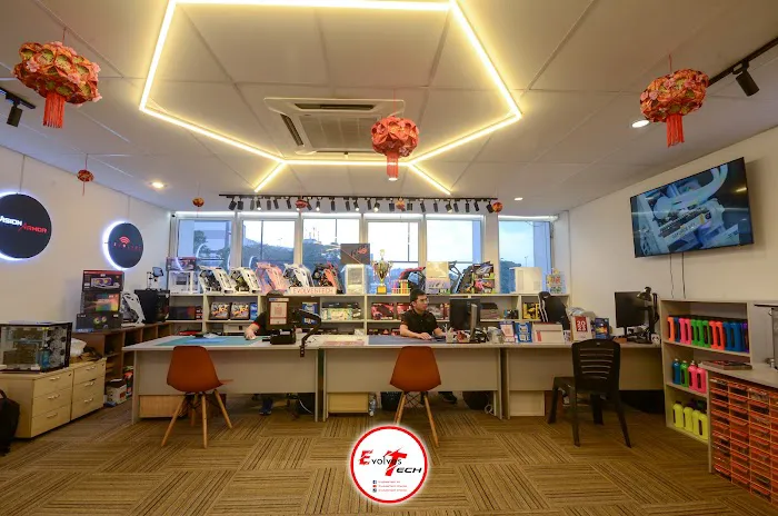 Evolves Tech HQ (Cheras C180) *Laptop Battery, Charger , Screen Repalcement, Keyboard Replacement Available* 欢迎中国留学生来维修电脑 Picture 7