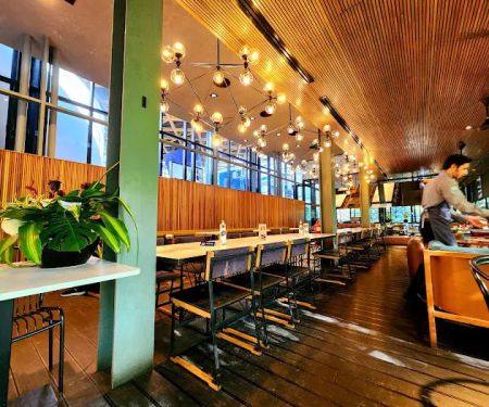 Jibby East Grill