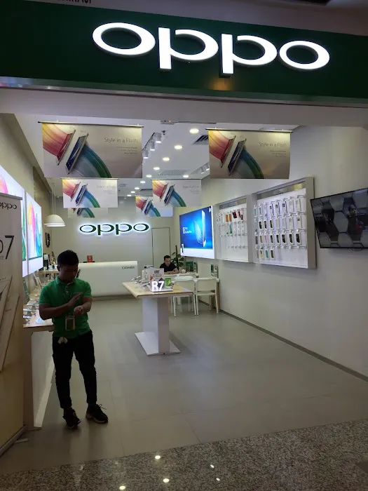 OPPO Empire Mall Concept Store Picture 1