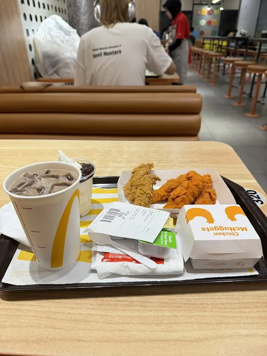 McDonald's Petronas Taman Melati DT Picture 3
