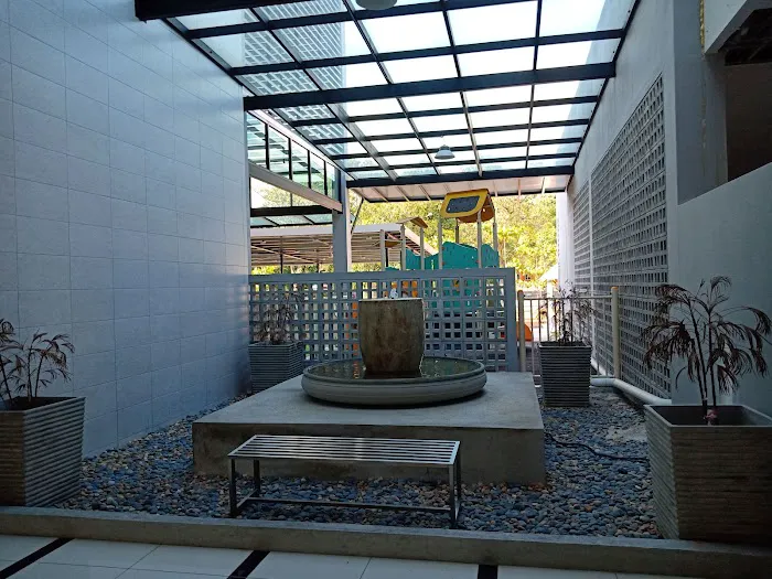 Al-Madaniah Subang Jaya Mosque Picture 1