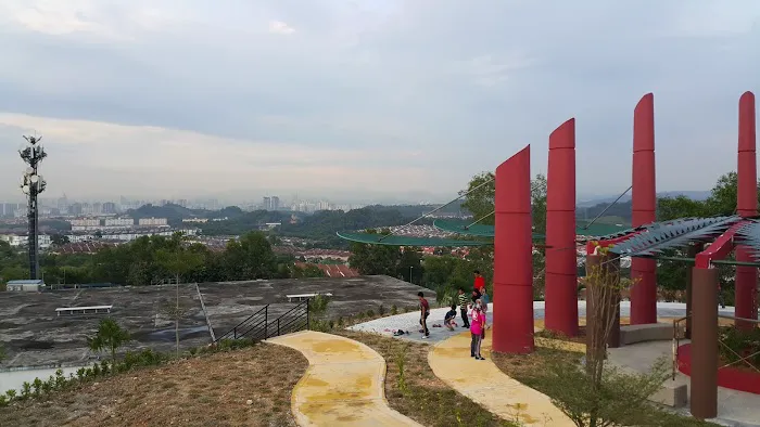 Puncak Jalil Recreation Park Picture 3