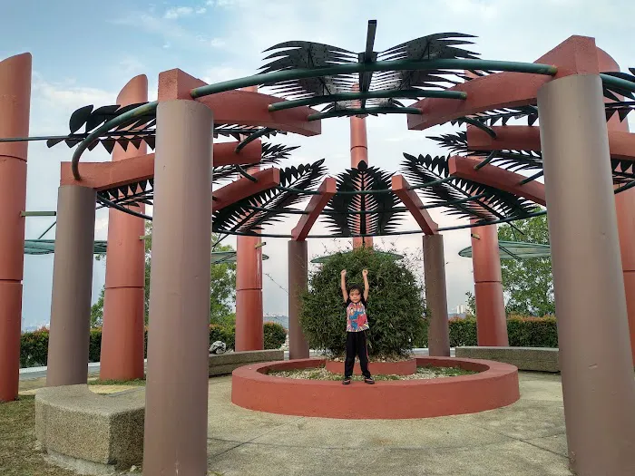 Taman Puncak Jalil Recreation Park Picture 8